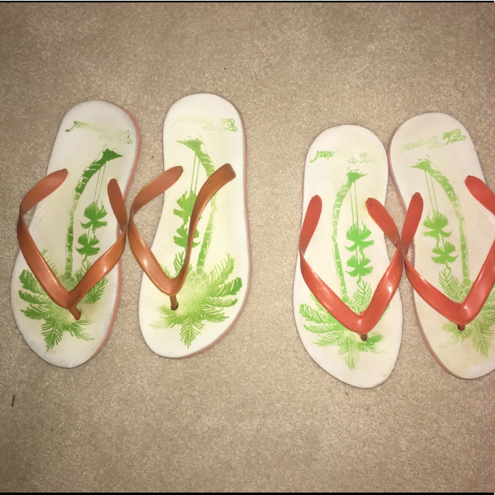 2 pair Matching pair of flip flops (men or women)
